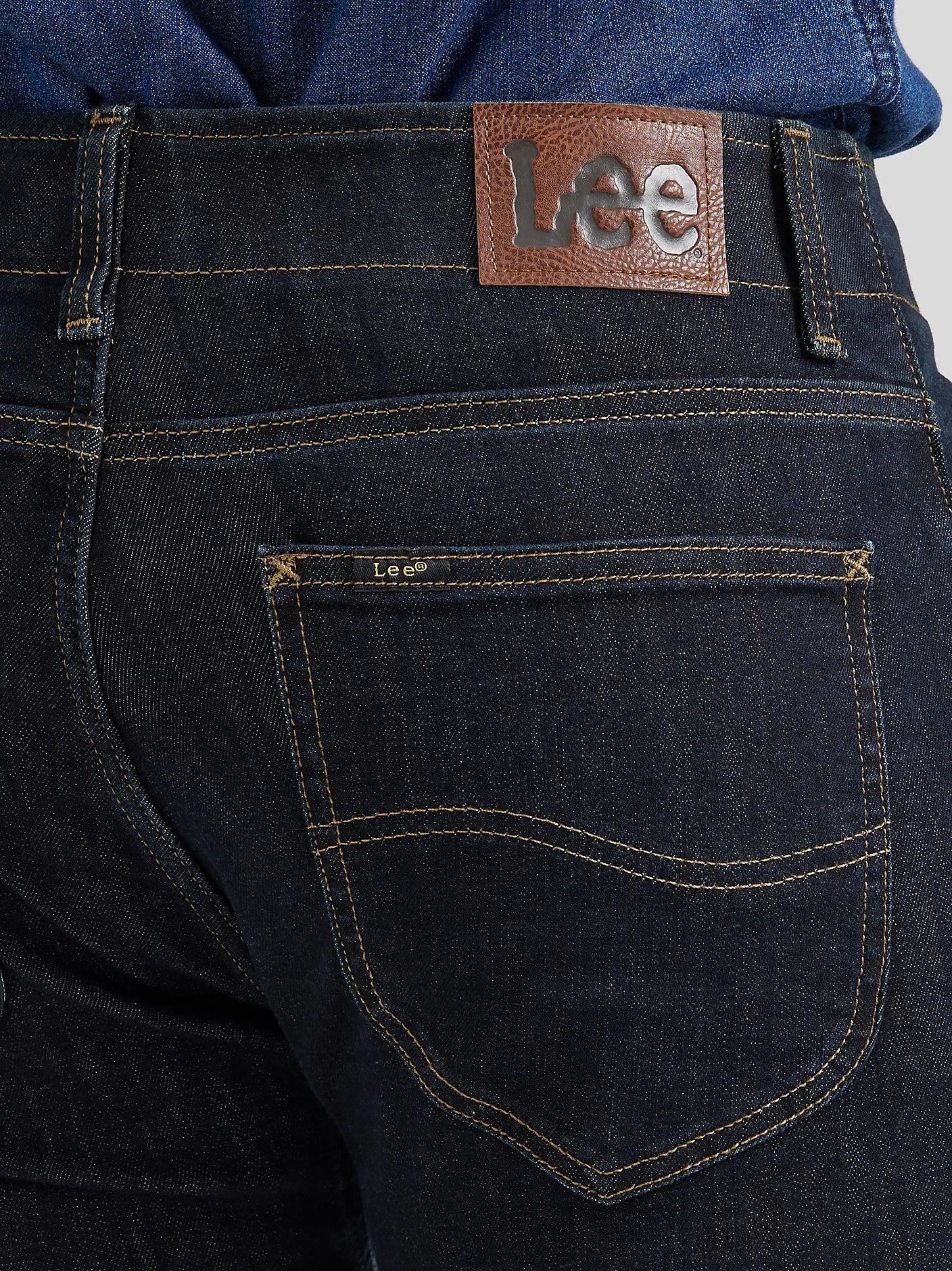 Lee Men's Extreme Motion MVP Slim Fit Tapered Jean