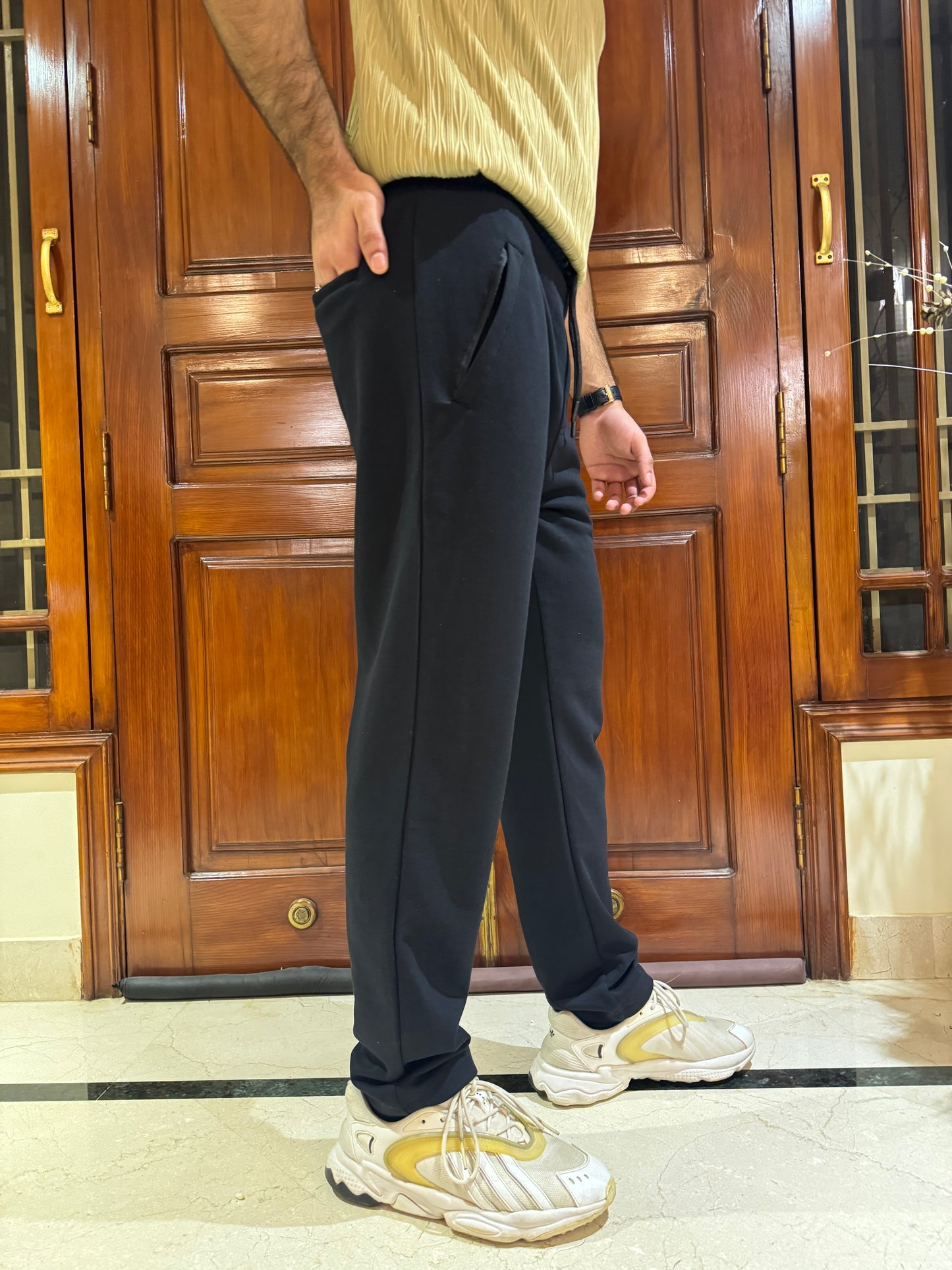 ZR Trousers — The Perfect Blend of Luxury and Style-Black